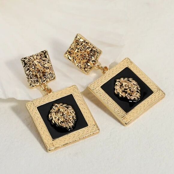 Black & Gold Medusa Square Earrings - Picture 1 of 5